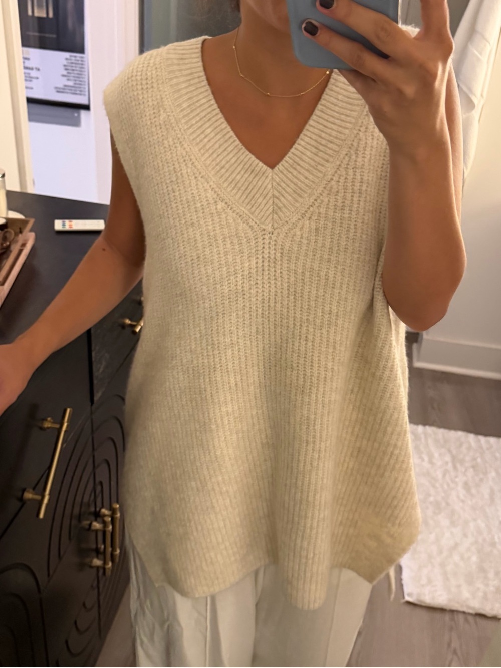 Vince Camuto Cream Sleeveless V-Neck Ribbed Tunic Sweater Vest